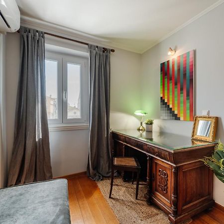"San Giacomo Square Apt." In The Heart Of Old Town Corfu  Exteriör bild
