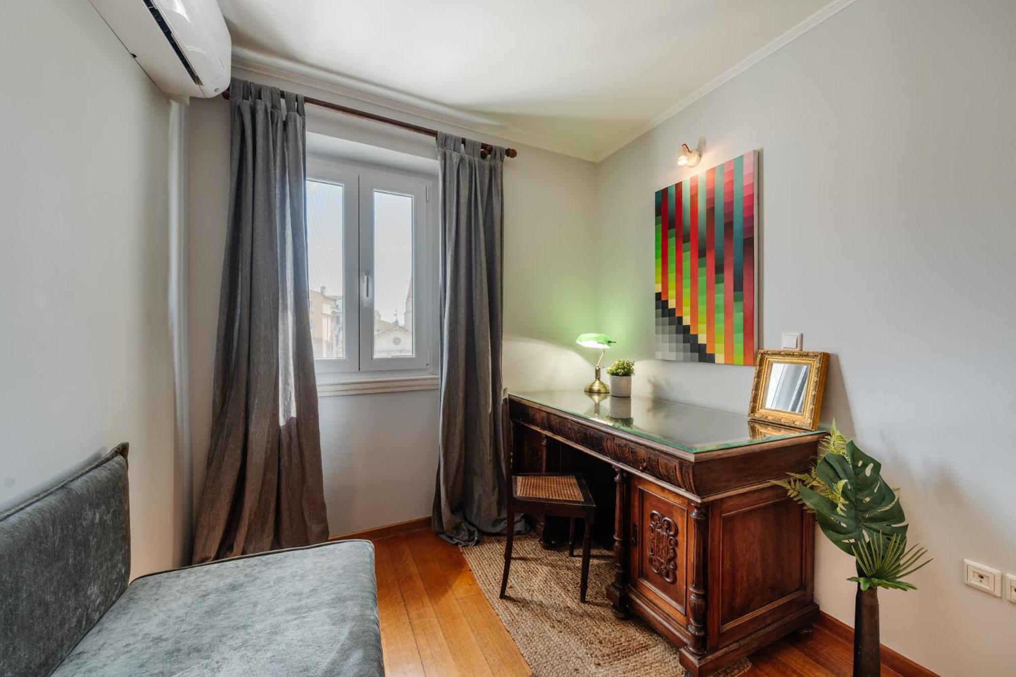 "San Giacomo Square Apt." In The Heart Of Old Town Corfu  Exteriör bild